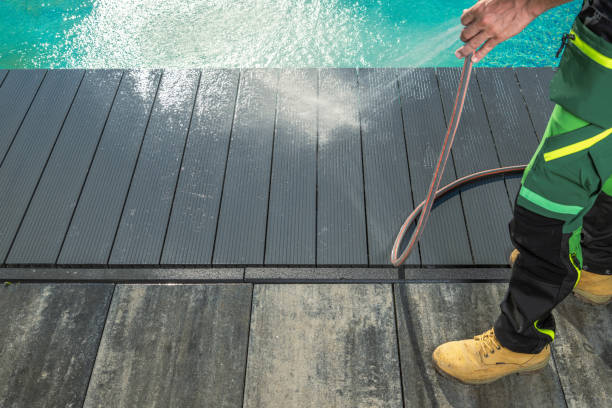 Best Concrete Pressure Washing  in Manito, IL